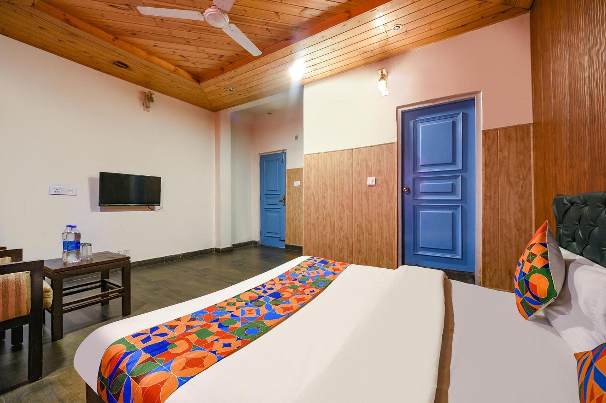 Fabhotel Kgf Dharampur  Kültér fotó